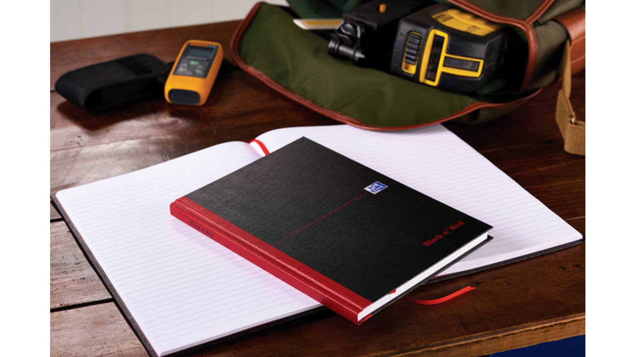 Notitieboek Oxford Black n' Red A5 96vel lijn