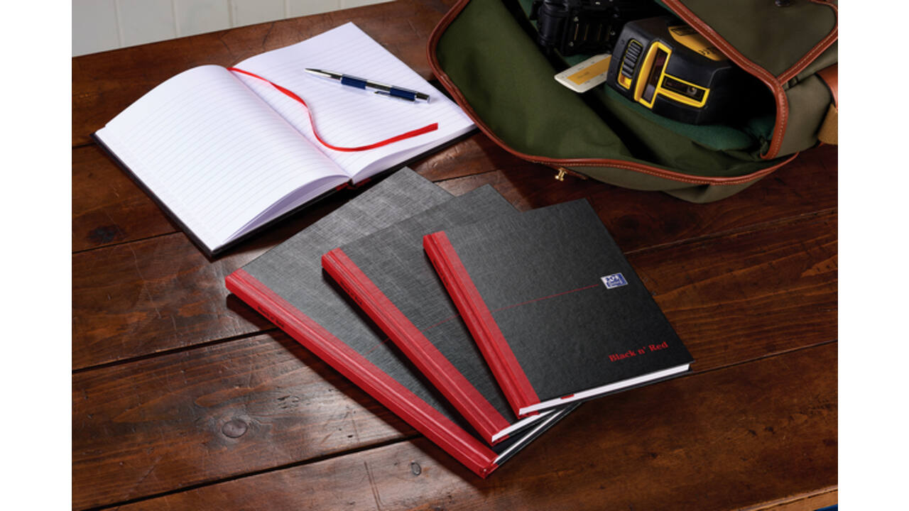 Notitieboek Oxford Black n' Red A5 96vel lijn