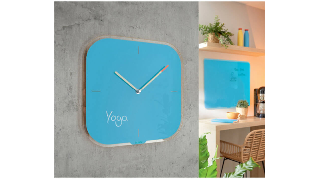 Wandklok Leitz Cosy blauw glas