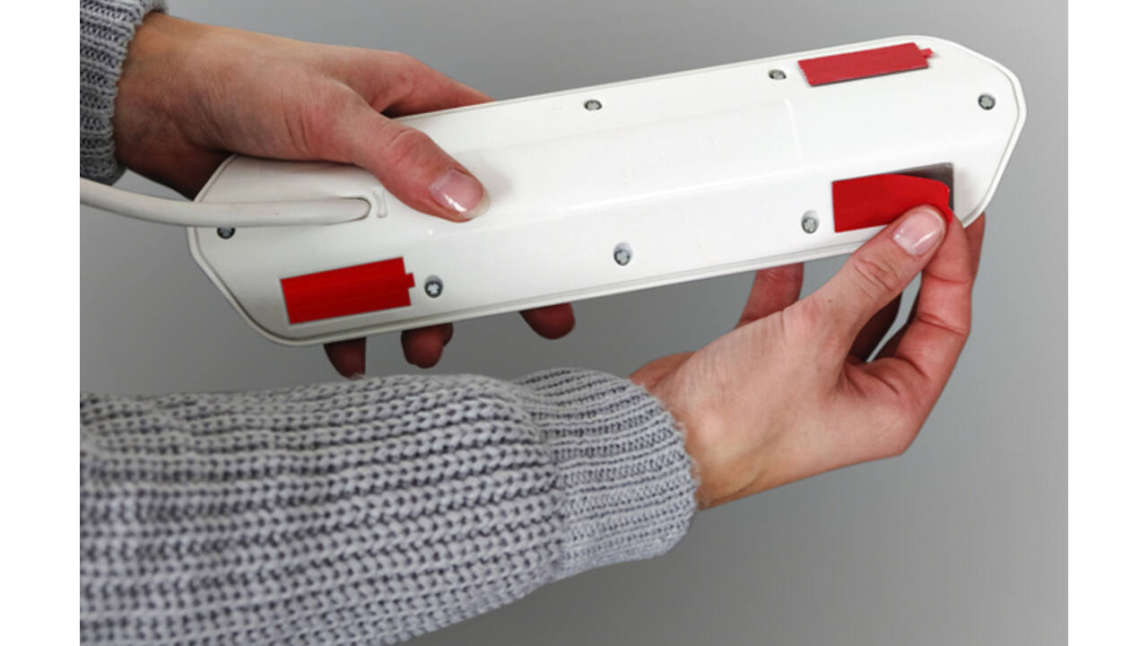 Stekkerdoos Brennenstuhl bureau Estilo 4 voudig inclusief 2 USB 2 meter wit/zilver
