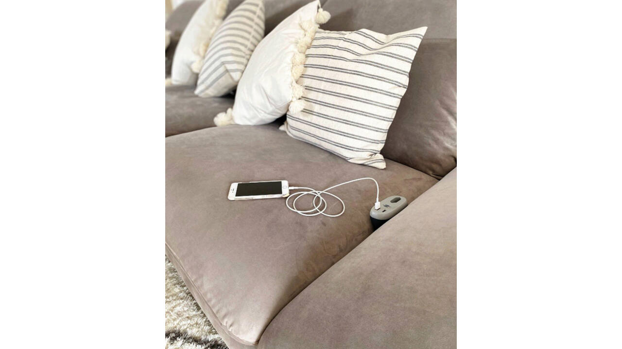 Laadstation Brennenstuhl Sofa 1 eurosocket 2 USB zwart/grijs
