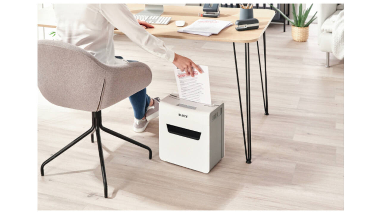 Papiervernietiger Leitz IQ Protect Premium 6X P4 snippers