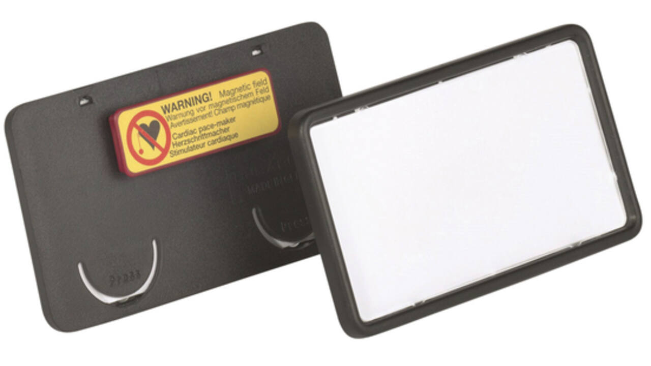 Badge Durable clip card met magneet 40x75mm zwart