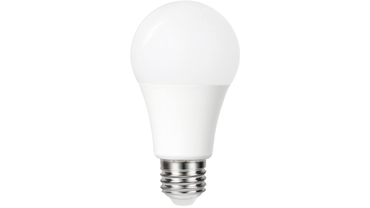Ledlamp Integral E27 2700K warm wit 4.8W 470lumen dag/nacht sensor