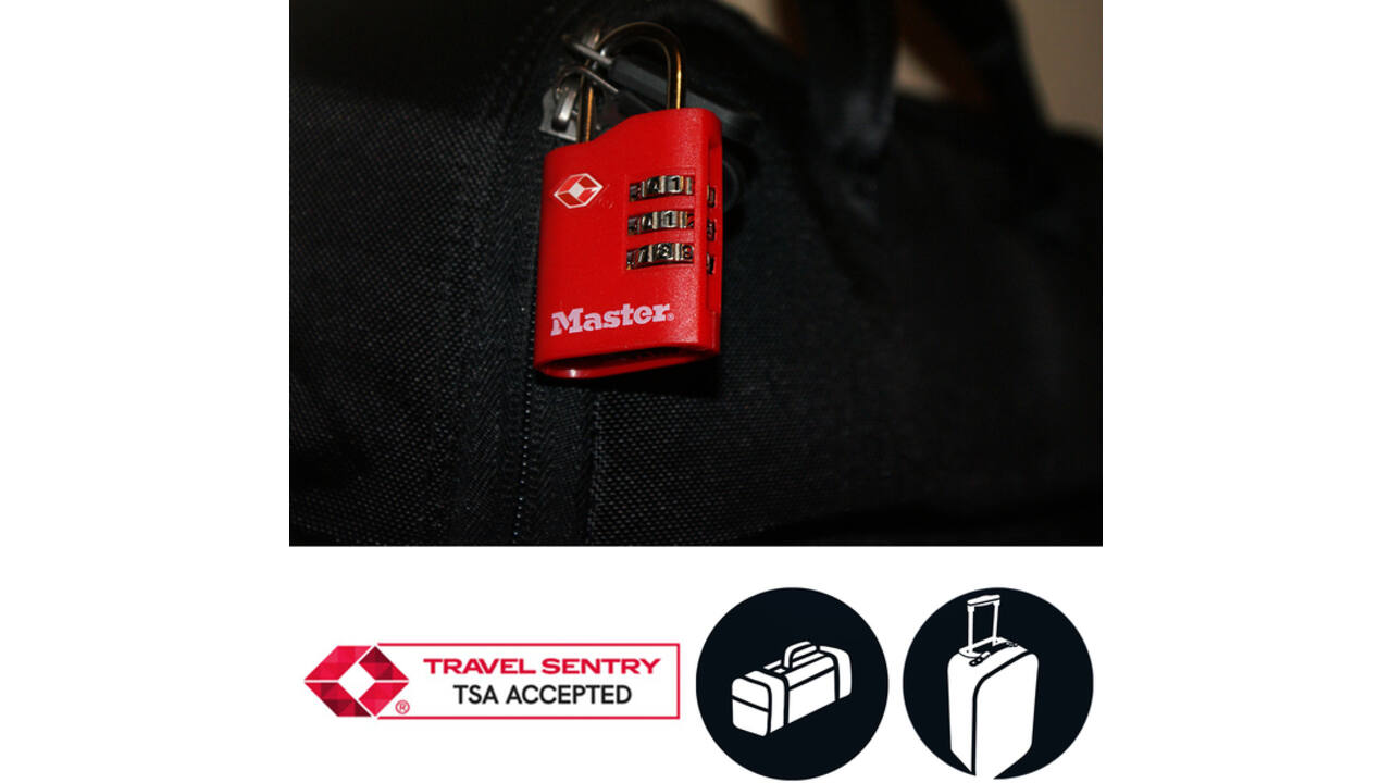 Hangslot Masterlock 3-cijfer combi TSA set van 2 sloten assorti in willekeurige kleur 30mm