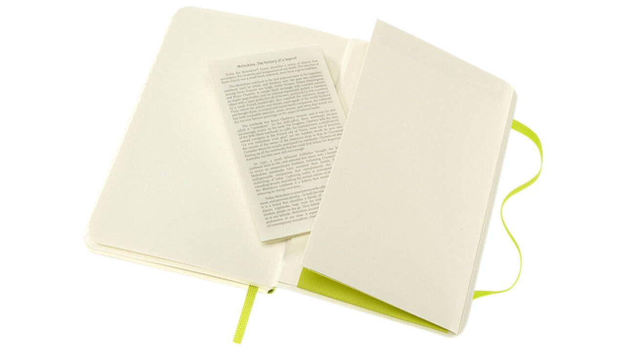 Notitieboek Moleskine pocket 90x140mm lijn soft cover lemon green