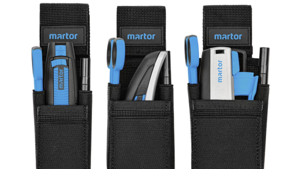 Riemtas Martor met clip L zwart