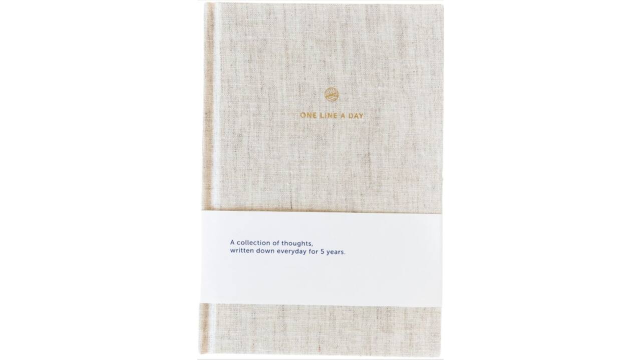Dagboek A-Journal One Line A Day Linen lijn