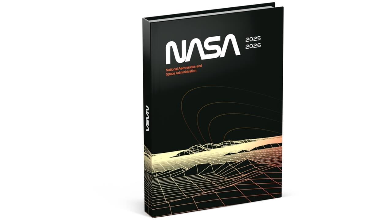 Schoolagenda 25-26 Lannoo NASA 1dag/1pagina zwart