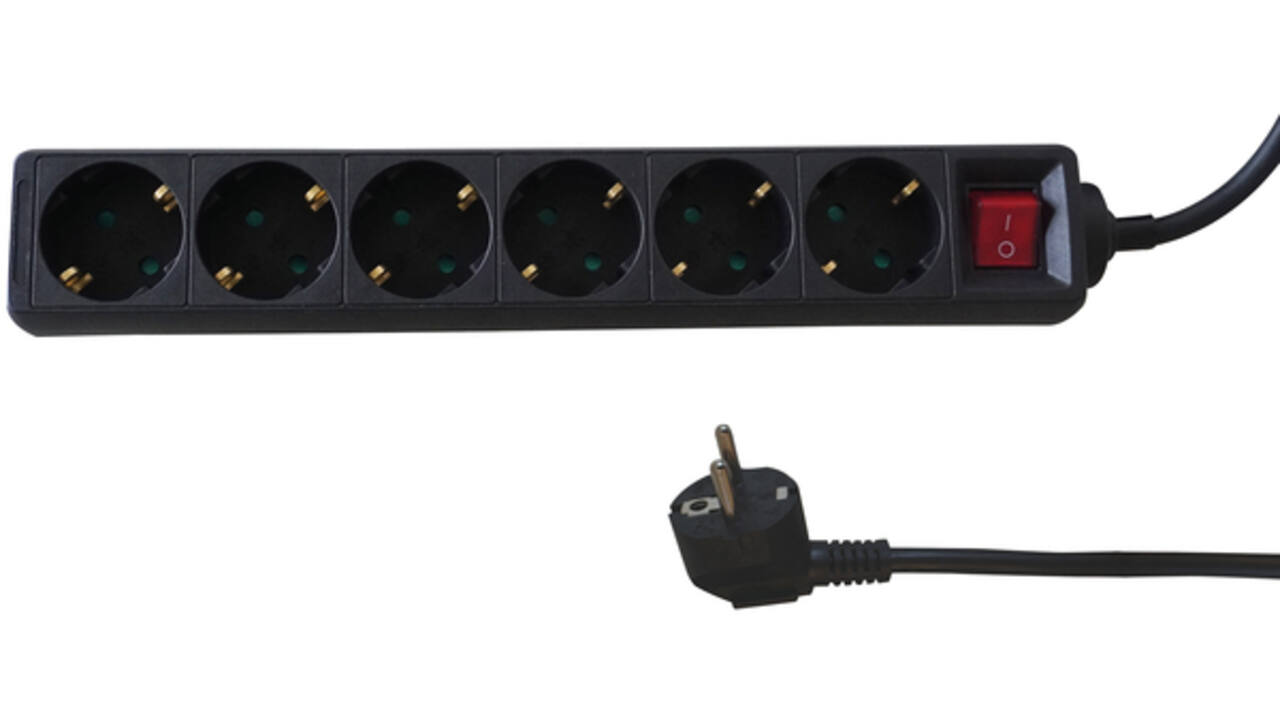 Stekkerdoos BRASQ 6 voudig 5 meter zwart