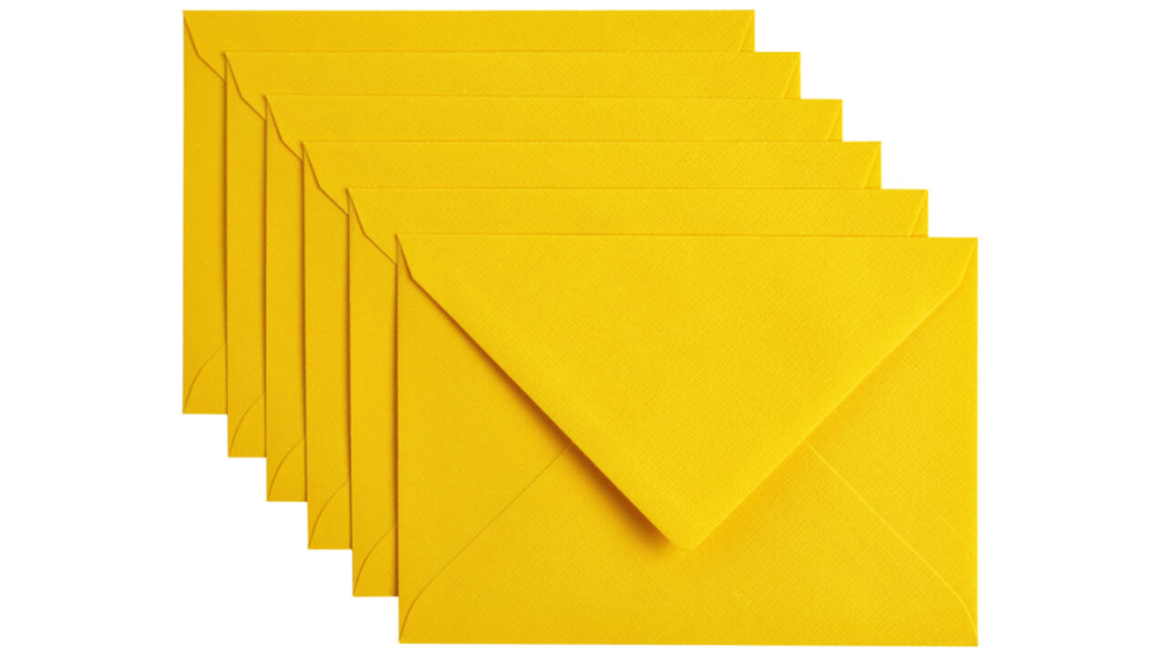 Envelop Papicolor C6 114x162mm dottergeel