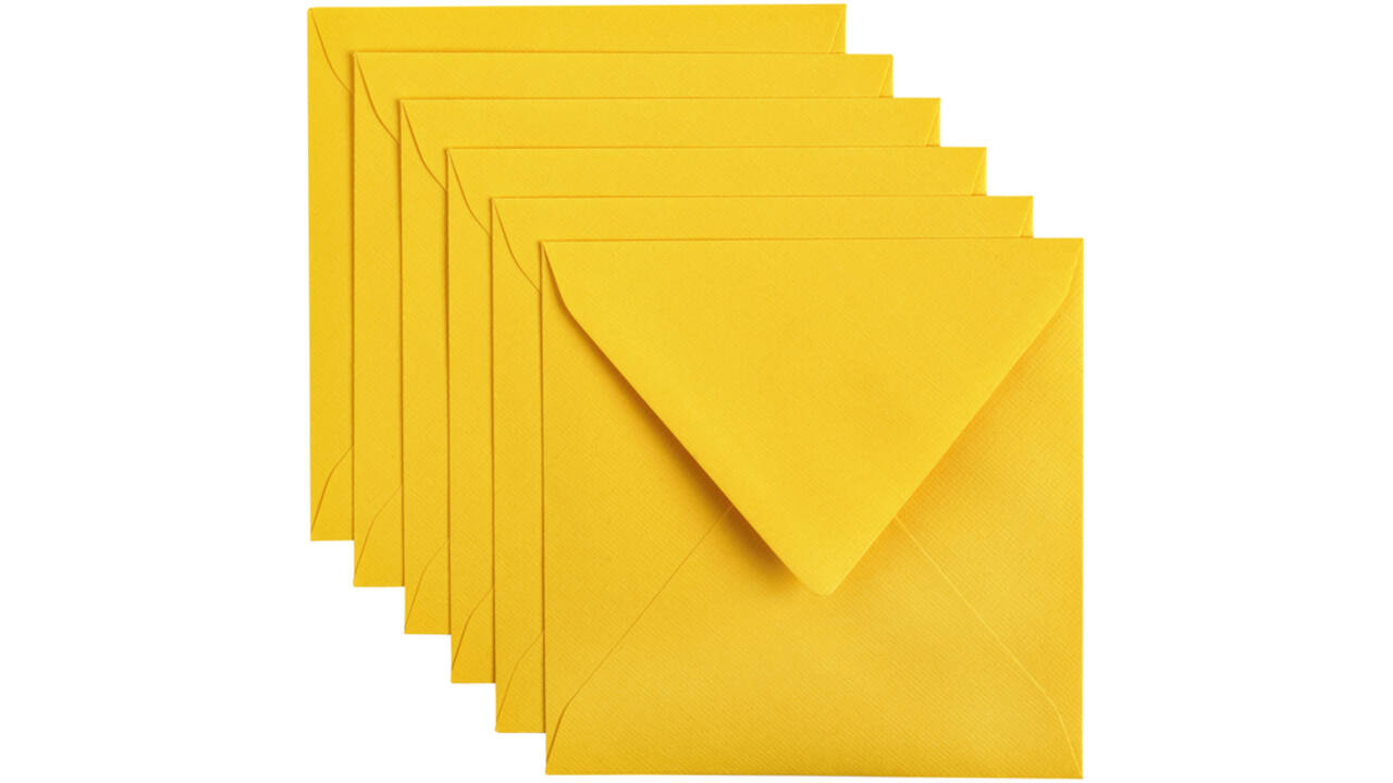 Envelop Papicolor 140x140mm dottergeel