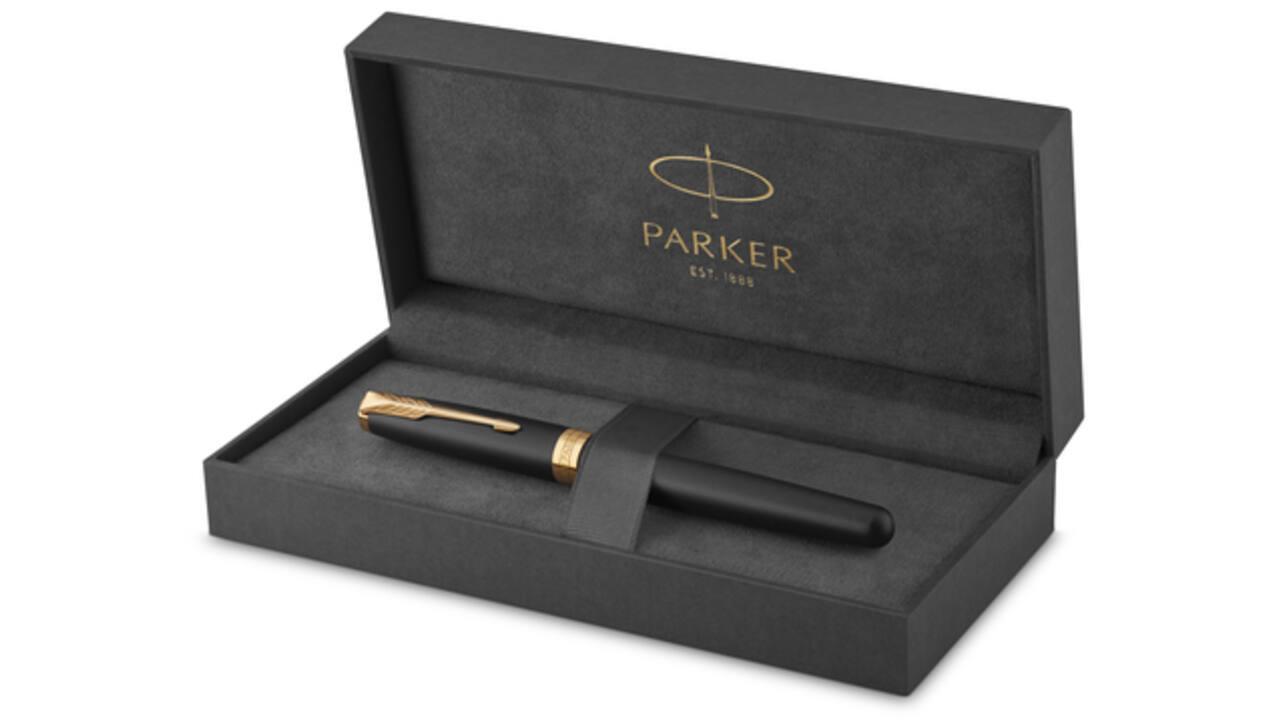 Vulpen Parker Sonnet matte black lacquer GT medium