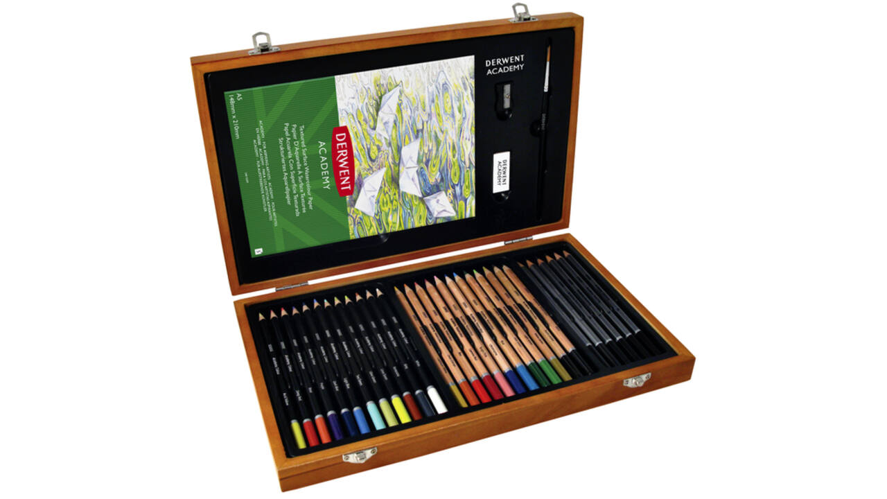 Tekenset Derwent Academy in houten geschenkverpakking