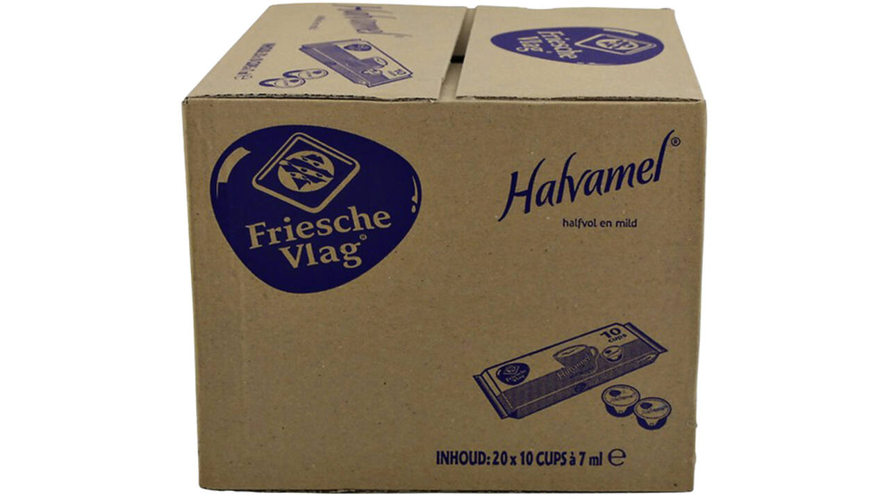 Koffiemelk Friesche vlag halvamel 7,5 gram 10 cups