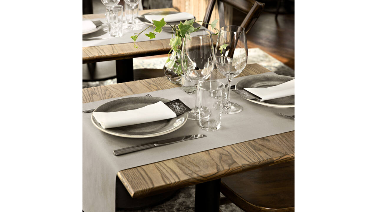 Dinnerservetten Tork Premium LinStyle® 1-laags 50st wit 478711