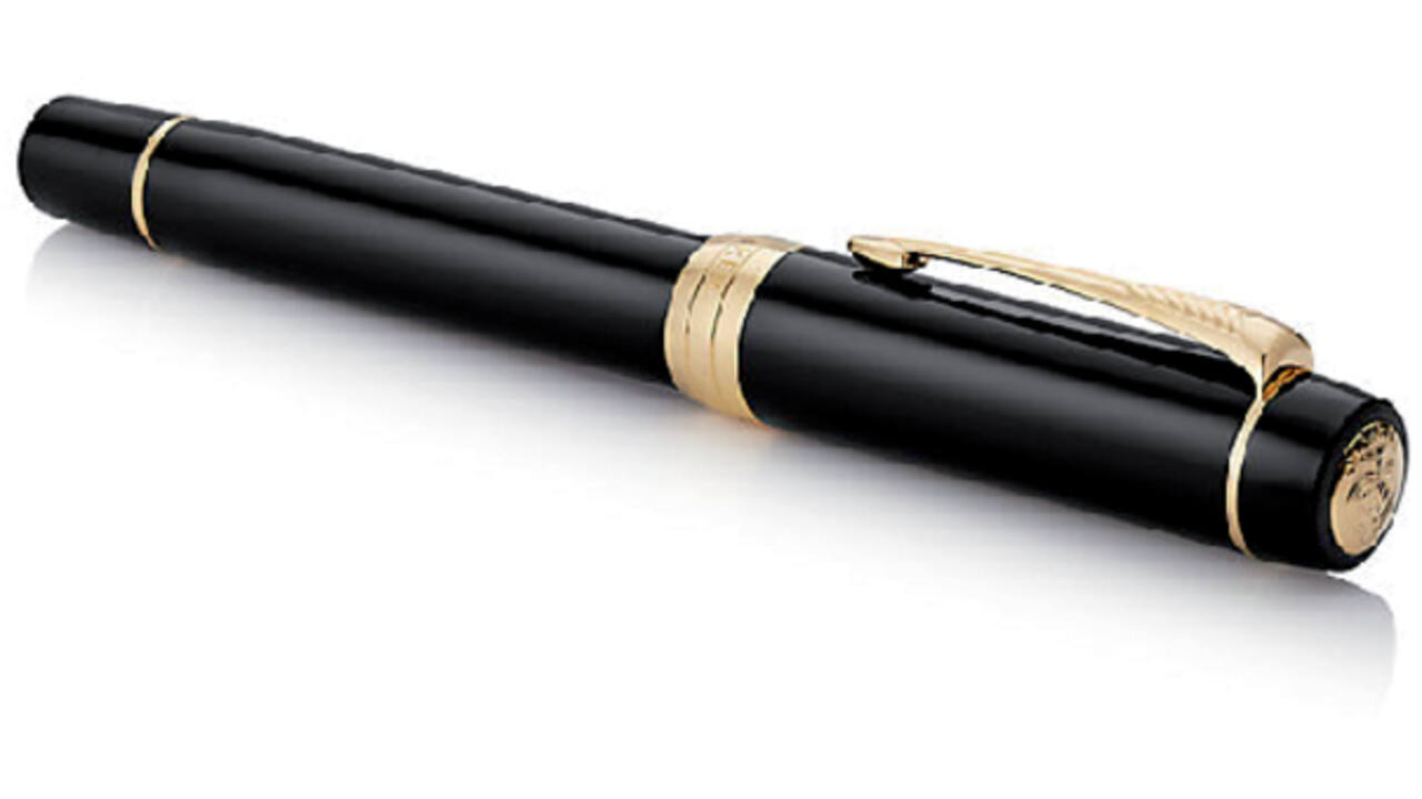 Vulpen Parker Duofold Classic black 18k GT fijn