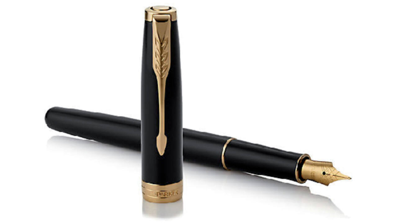 Vulpen Parker Sonnet black lacquer GT medium
