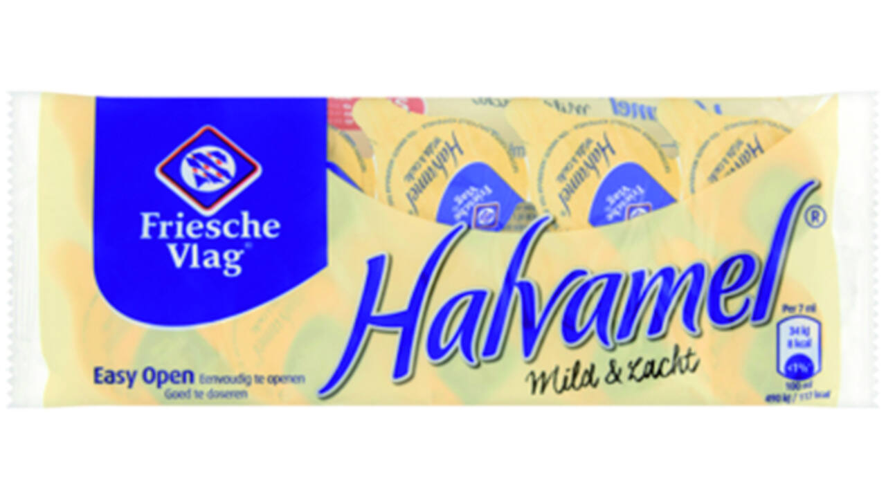 Koffiemelk Friesche vlag halvamel 7,5 gram 10 cups