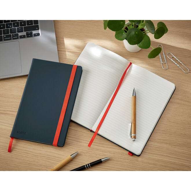 Notitieboek Leitz Cosy A5 160blz 100gr lijn grijs