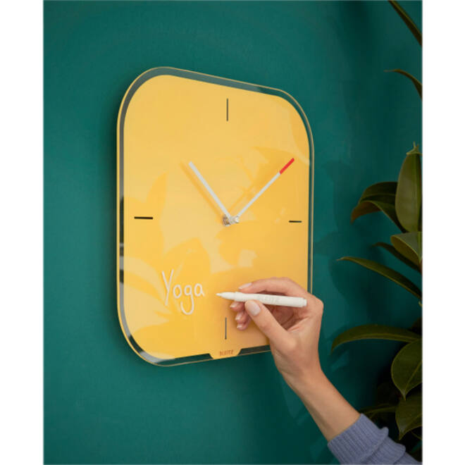 Wandklok Leitz Cosy geel glas