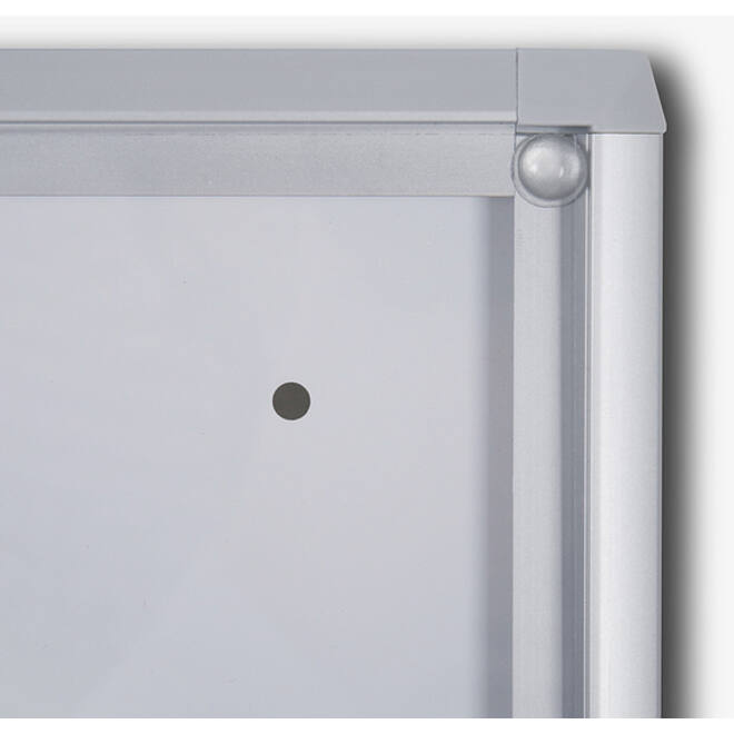 Vitrinebord Quantore voor binnen 9x A4 zilver