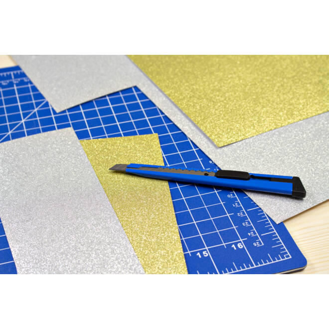 Snijmes Westcott office 9mm met schuifsluiting en metalen houder blauw