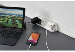 Stekkerdoos Brennenstuhl bureau Estilo 4 voudig inclusief 2 USB 2 meter wit/zilver