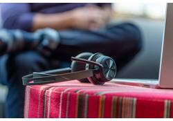 Headset HP POLY Voyager Focus 2 USB-C