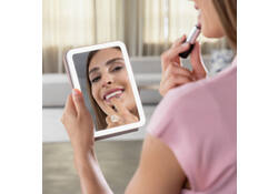 Cosmeticaspiegel Medisana CM 400