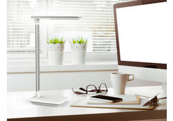 Bureaulamp MAUL Jazzy LED voet dimbaar + usbpoort wit