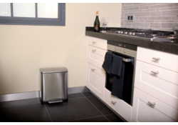 Afvalbak EKO E-Cube pedaalemmer 20liter RVS