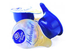 Koffiemelk Friesche vlag halvamel 7,5 gram 10 cups